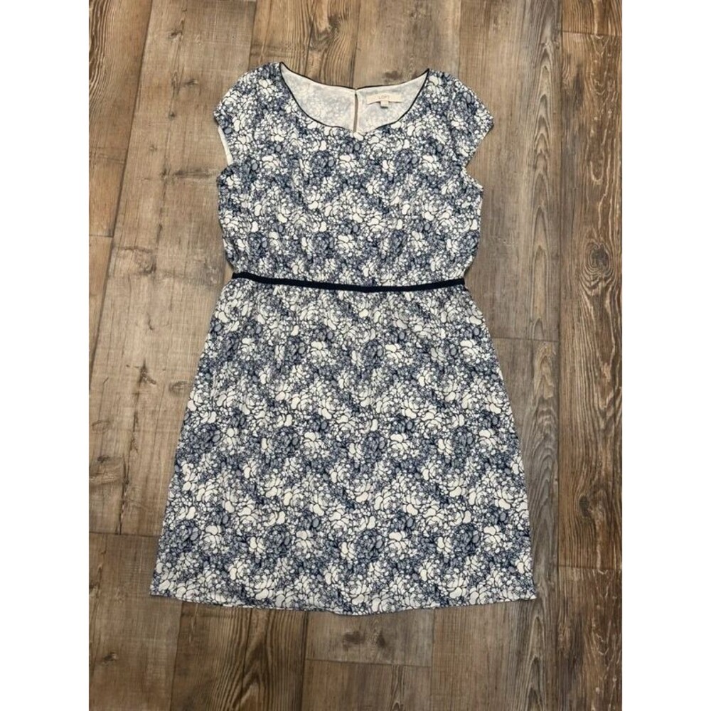 White and blue floral print